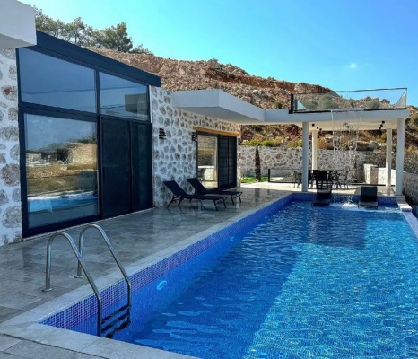 Yalıçiftlik - Anahtar Teslim Havuz